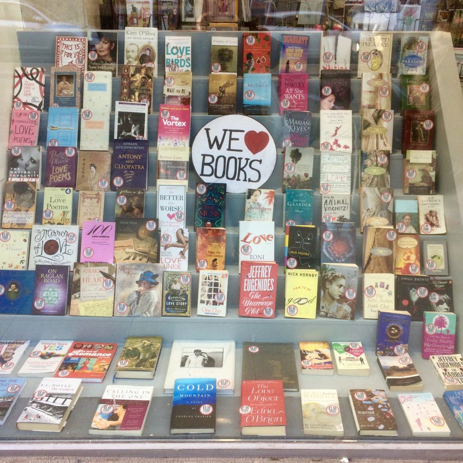 Chapters bookstore in dublin